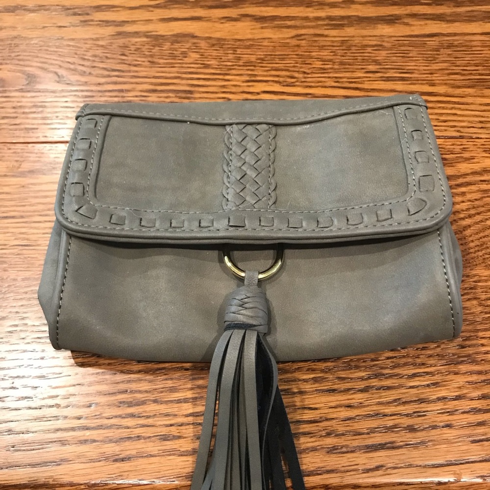 Grey Mossimo Clutch/Over the Shoulder bag